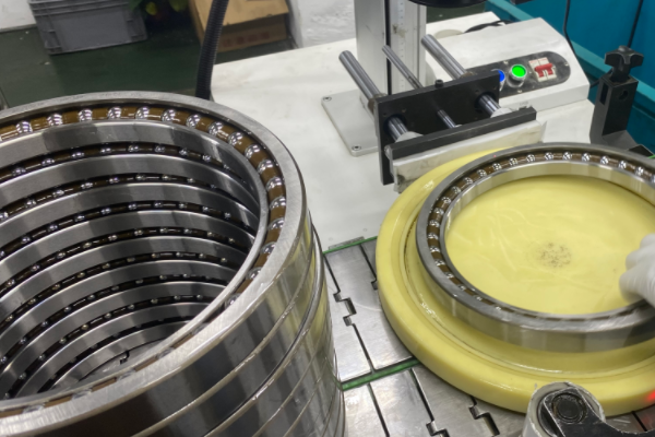 傳動軸承壞了有哪些癥狀？怎么判斷軸承是否損壞？