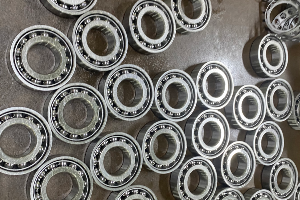 電機軸承卡死是怎么回事？怎么預(yù)防軸承卡死？